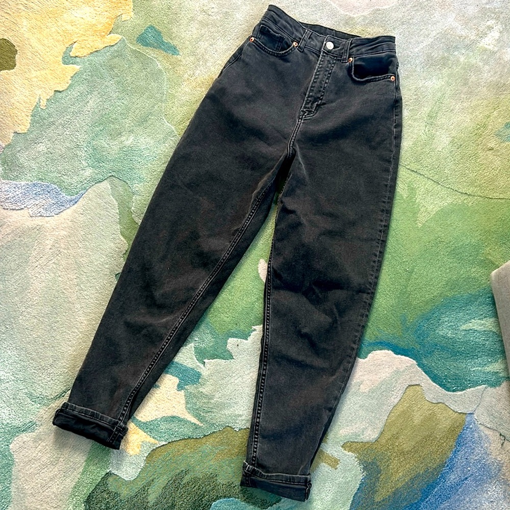 DIVIDED Black Denim Balloon Jeans sz 2